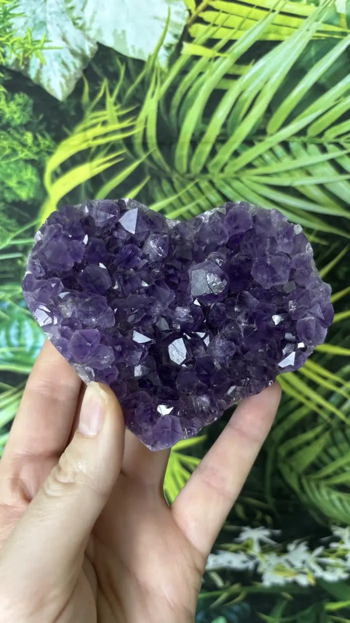 🌌 Energie, die dich umarmt – Amethyst-Herz für Liebe, Ruhe & Seelenfrieden 1 Nursesoulangel
