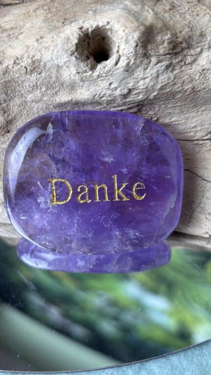 💜 Amethyst Wunsch-Erfüllungsstein – Dein magischer Begleiter für Meditation & Manifestation