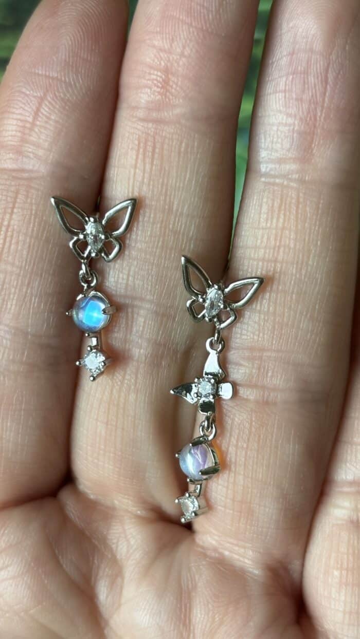 🦋 Asymmetrische Schmetterlings-Ohrringe – 925er Sterlingsilber | Kubik-Zirkonia | Leichtigkeit trifft Wandel 4 Nursesoulangel