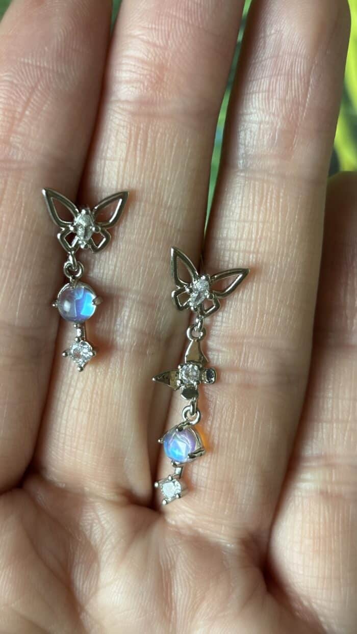 🦋 Asymmetrische Schmetterlings-Ohrringe – 925er Sterlingsilber | Kubik-Zirkonia | Leichtigkeit trifft Wandel 6 Nursesoulangel