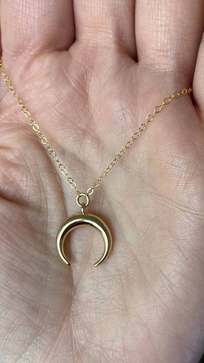 🌙 Magische Halbmond-Kette – Dein goldenes Symbol der Intuition 2 Nursesoulangel