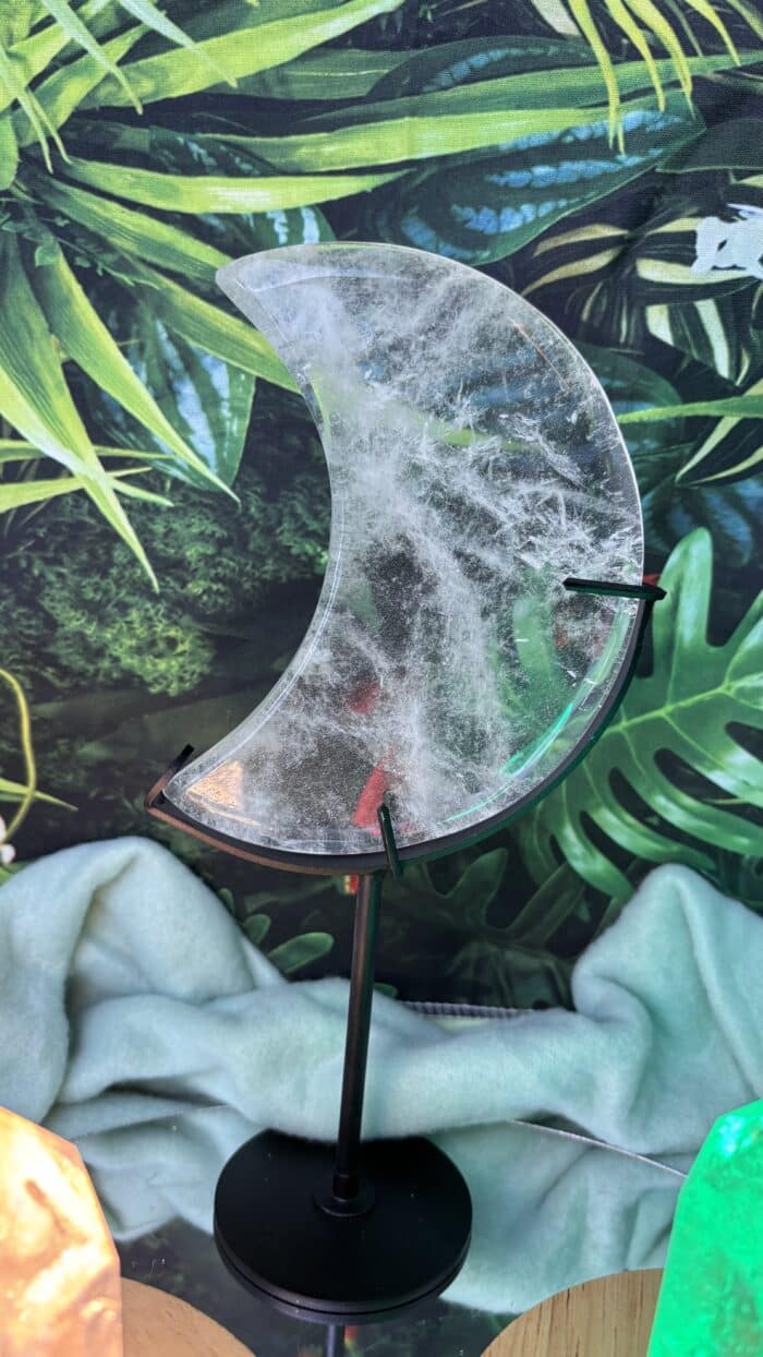 🌙 Bergkristall Halbmond auf Metallständer – Licht. Intuition. Mondmagie. 🌙 1 Nursesoulangel