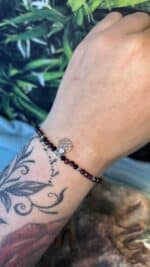 ❤️‍🔥 Facettiertes Granat-Turmalin Schutzarmband Handgefertigt – Bild 9