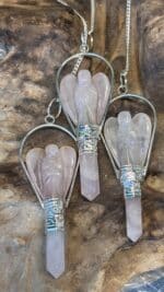 💗😇 Magisches Rosenquarz Engel Pendel mit Rosenquarz-Perle & versilberter Kette | 12,5 g | Länge 7 cm | vom Großhändler aus Idar-Oberstein – Bild 5