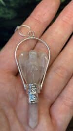 💗😇 Magisches Rosenquarz Engel Pendel mit Rosenquarz-Perle & versilberter Kette | 12,5 g | Länge 7 cm | vom Großhändler aus Idar-Oberstein – Bild 4