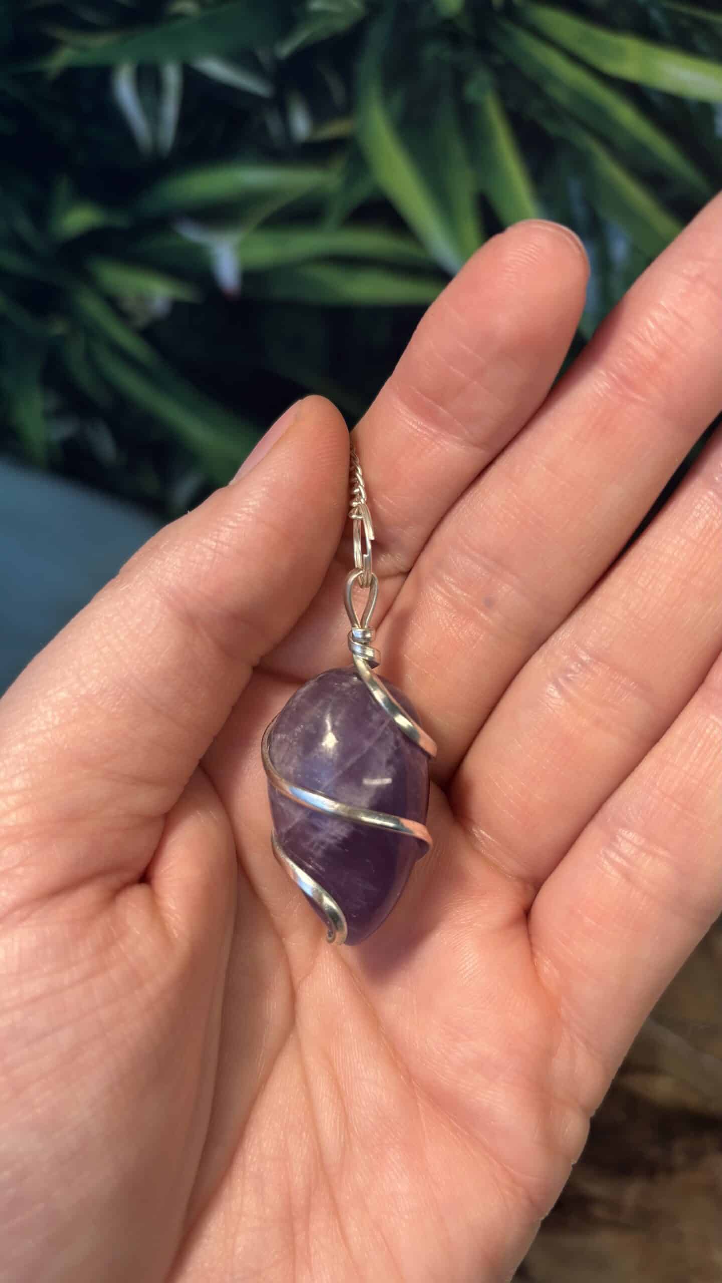 Amethyst Pendel 💜✨ Amethyst Spiral-Pendel mit Bergkristall-Perle – handverlesen aus Idar-Oberstein ✨💜 – Bild 1